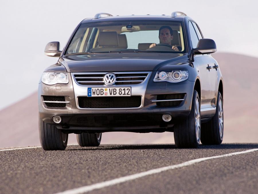  Volkswagen Touareg V10 TDi 2007 года  (фото 11 из 37)